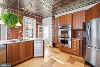 846 LeCount St in Philadelphia, PA - Building Photo - Building Photo