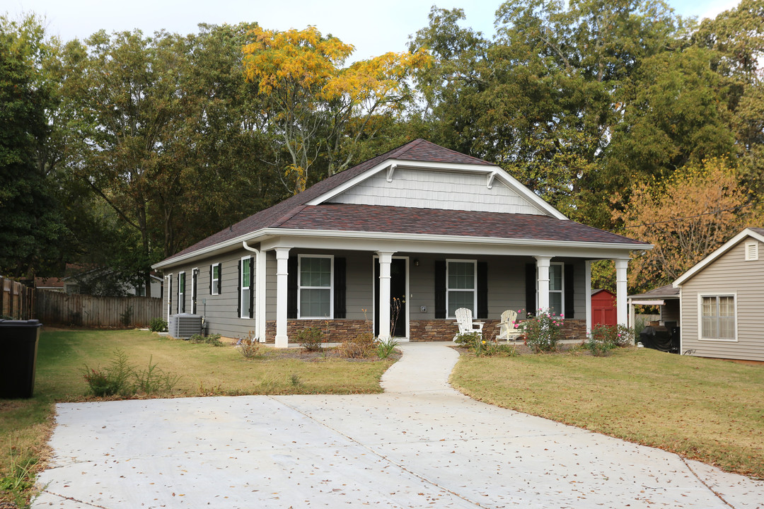 1331-1340 Fair Oaks Ave SE in Marietta, GA - Foto de edificio