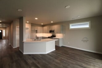 3757 Barbera St in Richland, WA - Building Photo - Building Photo