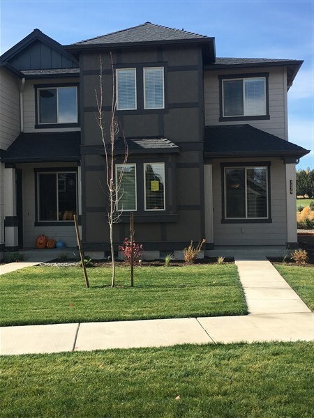 property at 3179 SW 28th St