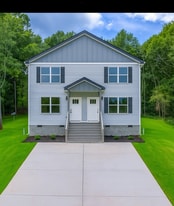 121 Brookmeade Dr in Anderson, SC - Building Photo