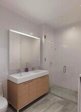 130 Fulton St in New York, NY - Building Photo - Building Photo
