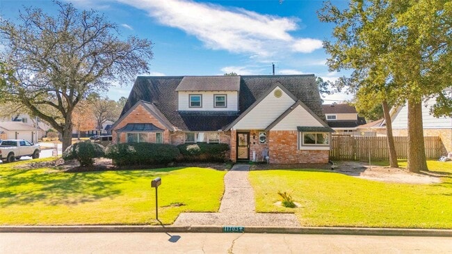 11703 Parkriver Dr in Houston, TX - Building Photo - Building Photo