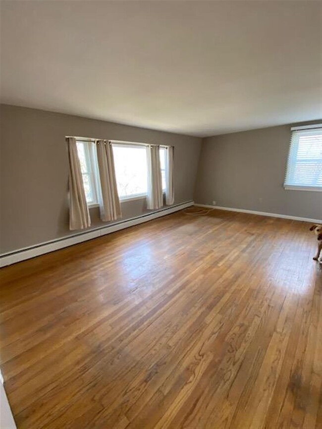99 Normandy Ave, Unit 2