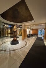 111 E Chestnut St in Chicago, IL - Building Photo - Building Photo