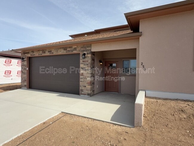 250 Sasha St in Grand Junction, CO - Building Photo - Building Photo