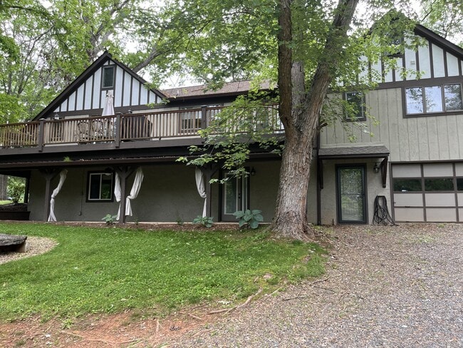 property at 1548 Bear Creek Rd