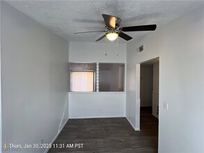 3574 San Pascual Ave in Las Vegas, NV - Building Photo - Building Photo