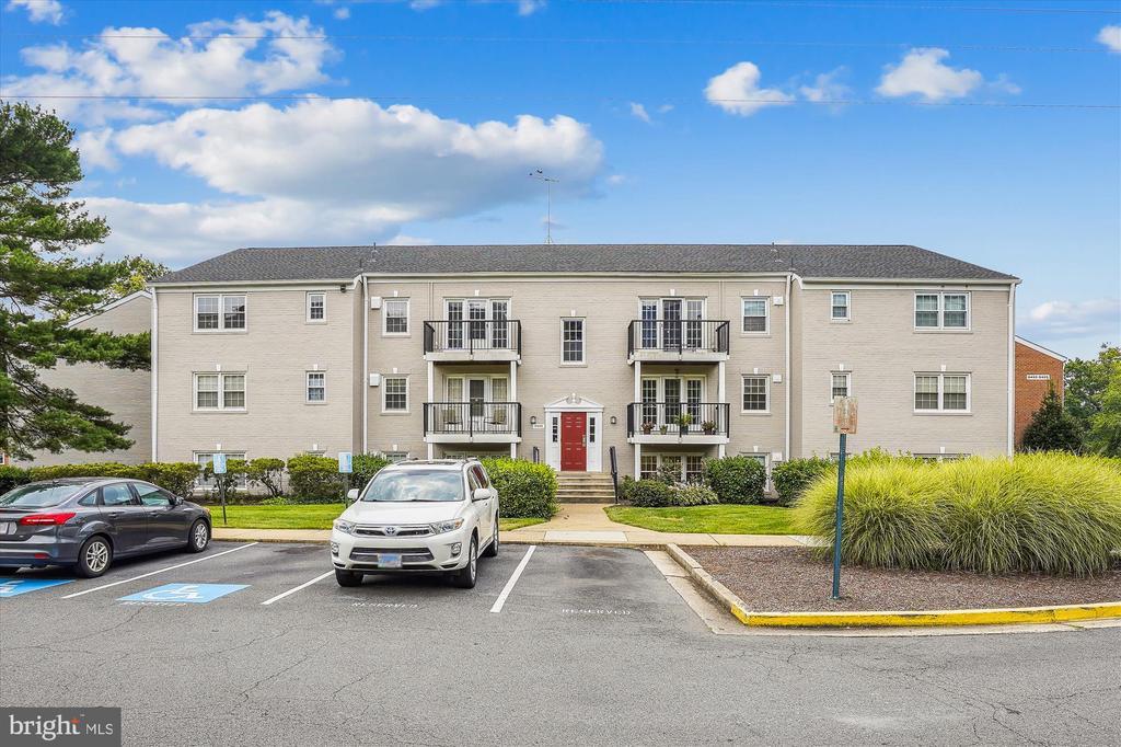 9495 Fairfax Blvd in Fairfax, VA - Building Photo