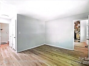 11231 E W.T. Harris Blvd in Charlotte, NC - Building Photo - Building Photo