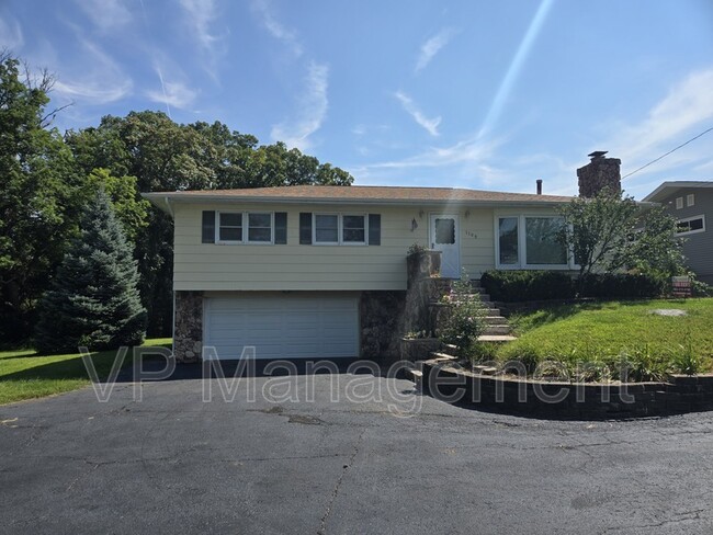 property at 1109 33rd St