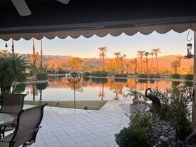 141 Lake Shore Dr, Unit 141 in Rancho Mirage, CA - Building Photo