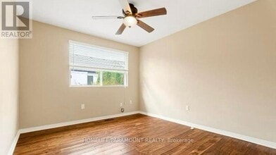 196 Nelson St in Oakville, ON - Building Photo - Building Photo