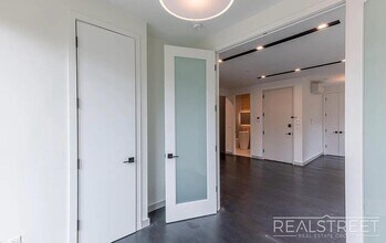 Spacious 2 Bed 2 Bath in Prospect Lefferts Gardens - Rooftop Access & More! in Brooklyn, NY - Building Photo - Building Photo