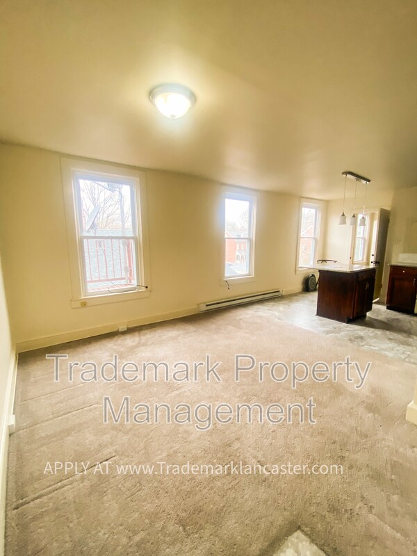 property at 443 W Chestnut St