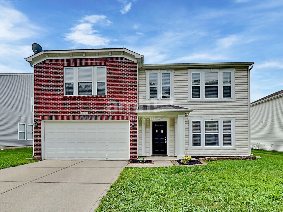 8621 Belle Union Dr in Indianapolis, IN - Building Photo