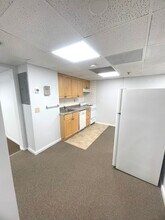 621 Commonwealth Ave, Unit G3 in Boston, MA - Foto de edificio - Building Photo