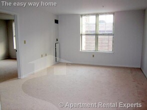 632 Massachusetts Ave in Cambridge, MA - Foto de edificio - Building Photo