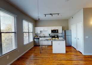 5725 Martin Rd in Plano, TX - Building Photo - Building Photo