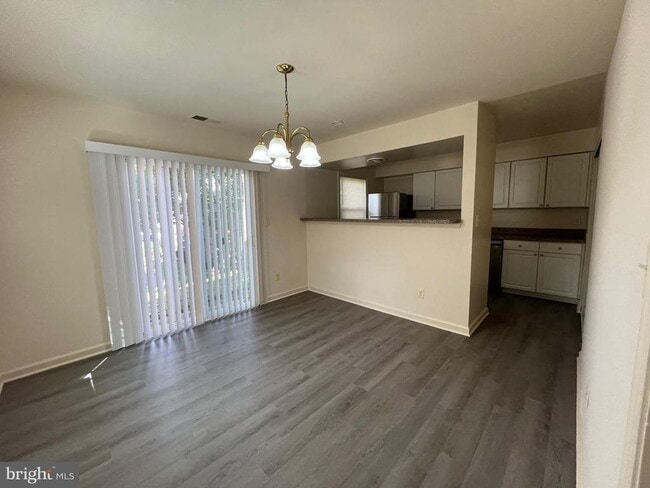 9639 Hagel Cir in Lorton, VA - Foto de edificio - Building Photo