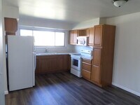 2205 Bogdan Ln S photo'