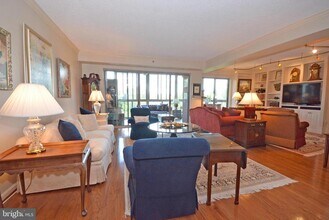 940 Astern Way, Unit 602 in Annapolis, MD - Building Photo - Building Photo