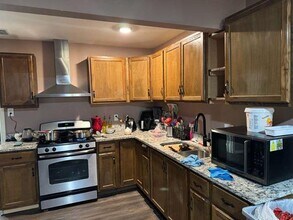 8435 Campanella Dr in Dallas, TX - Building Photo - Building Photo