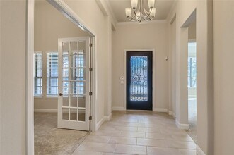 10408 Nicolet Way in Austin, TX - Foto de edificio - Building Photo