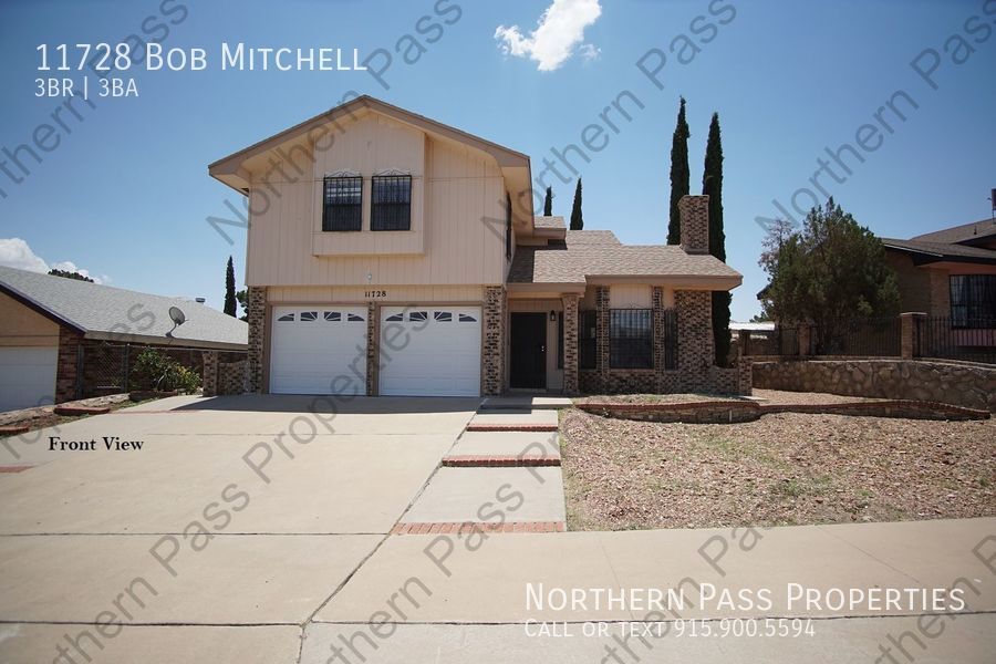 11728 Bob Mitchell Dr in El Paso, TX - Building Photo