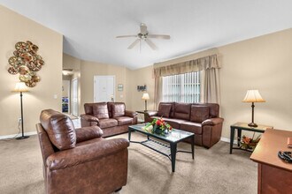 508 Reserve Dr in Davenport, FL - Building Photo - Building Photo