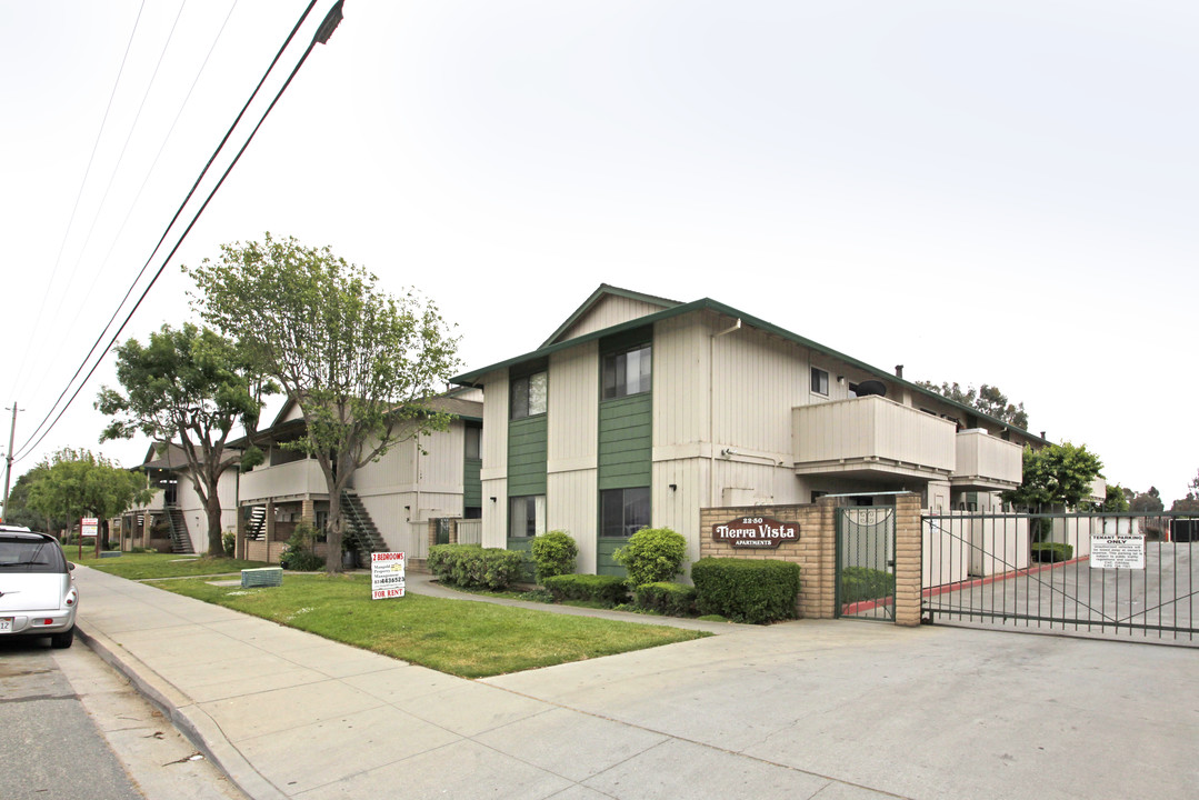 russell in Salinas, CA - Building Photo