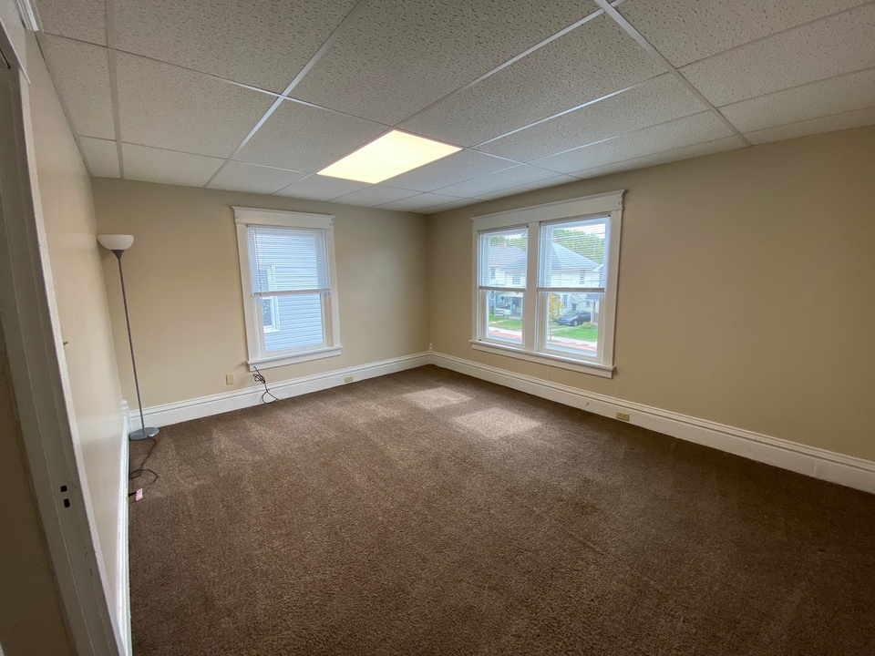 1936 W 4th St, Unit 2 in Williamsport, PA - Building Photo