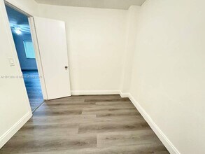 405 SE 23rd Ave in Boynton Beach, FL - Building Photo - Building Photo