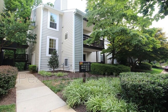 property at 10118 Oakton Terrace Rd