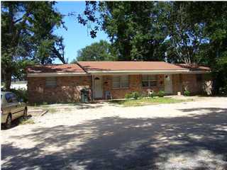 Portfolio of Duplexes on Byron St in Milton, FL - Foto de edificio