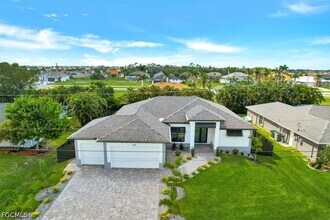 2602 SW 27th St in Cape Coral, FL - Building Photo - Building Photo