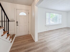 3641 Sea Gull Rd in Virginia Beach, VA - Building Photo - Building Photo