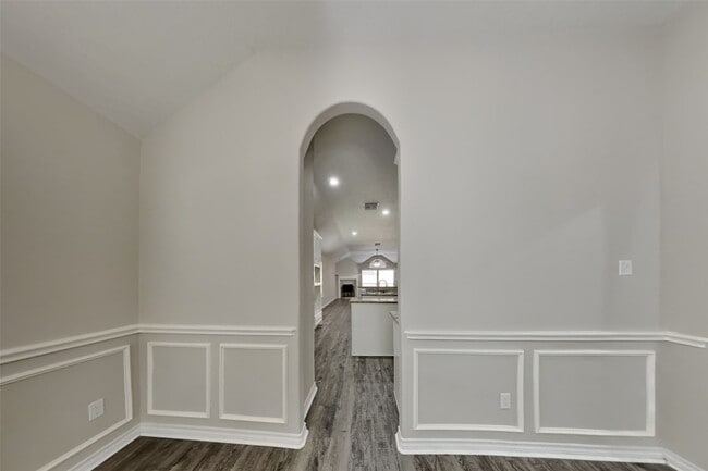 16642 Greenbriar Point Ln