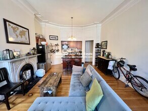177 Marlborough St, Unit 5 in Boston, MA - Building Photo - Building Photo