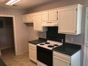 566 Mockingbird Cir in Brandon, MS - Building Photo - Building Photo