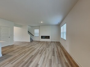 4560 Laughter Ct in Indianapolis, IN - Building Photo - Building Photo