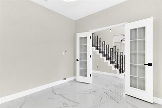 215 Crane Dr in Grand Prairie, TX - Building Photo - Building Photo