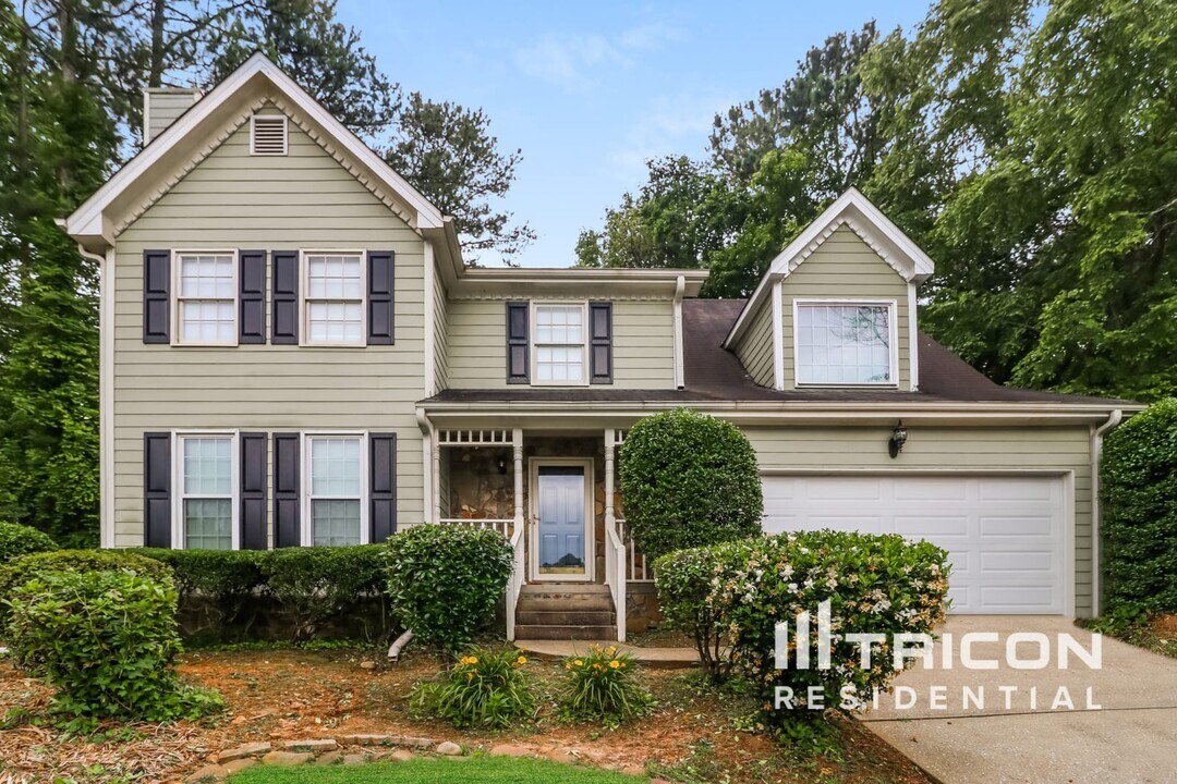 1378 Glen Verde Ct in Lawrenceville, GA - Building Photo