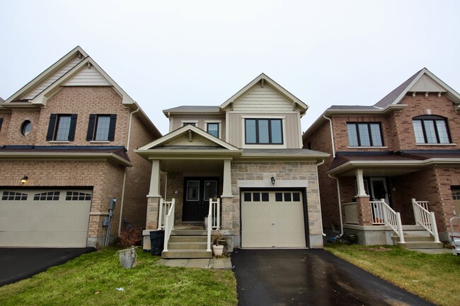 property at 7678 Buckeye Cres