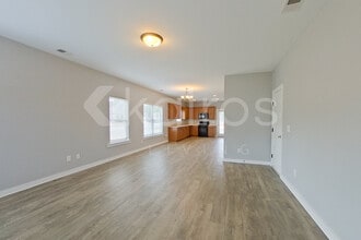 180 White Oak Cir in Lincoln, AL - Building Photo - Building Photo