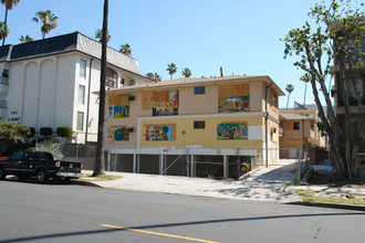 Alexandria House Apartments in Los Angeles, CA - Building Photo - Building Photo