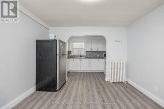 227 Regent St in Kingston, ON - Building Photo - Building Photo