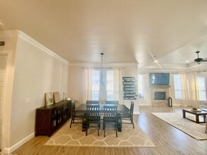 1215 Desert Rose Dr in Midland, TX - Building Photo - Building Photo