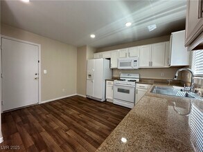 4777 Arroyo Seco Dr in Las Vegas, NV - Building Photo - Building Photo