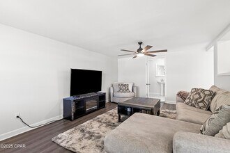 1914 Clay Ave in Panama City, FL - Building Photo - Building Photo